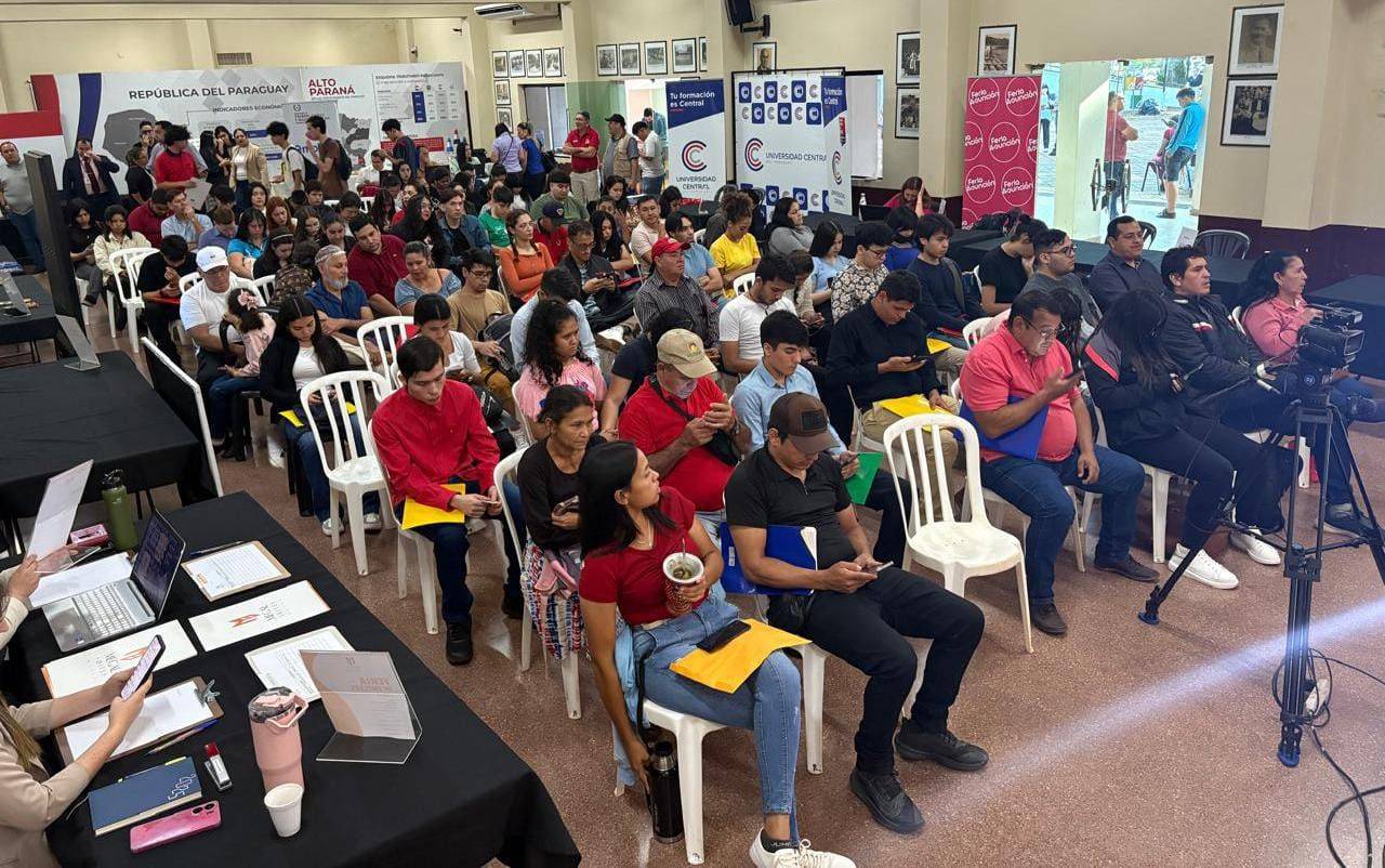 Gran interés en cubrir más de 780 vacancias ofrecidas en Expo- Empleos de San Lorenzo y Alto Paraná