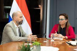 Banco Mundial y el MTESS exploran alianzas para fomentar el empleo en zona de la franja costera de Asunción