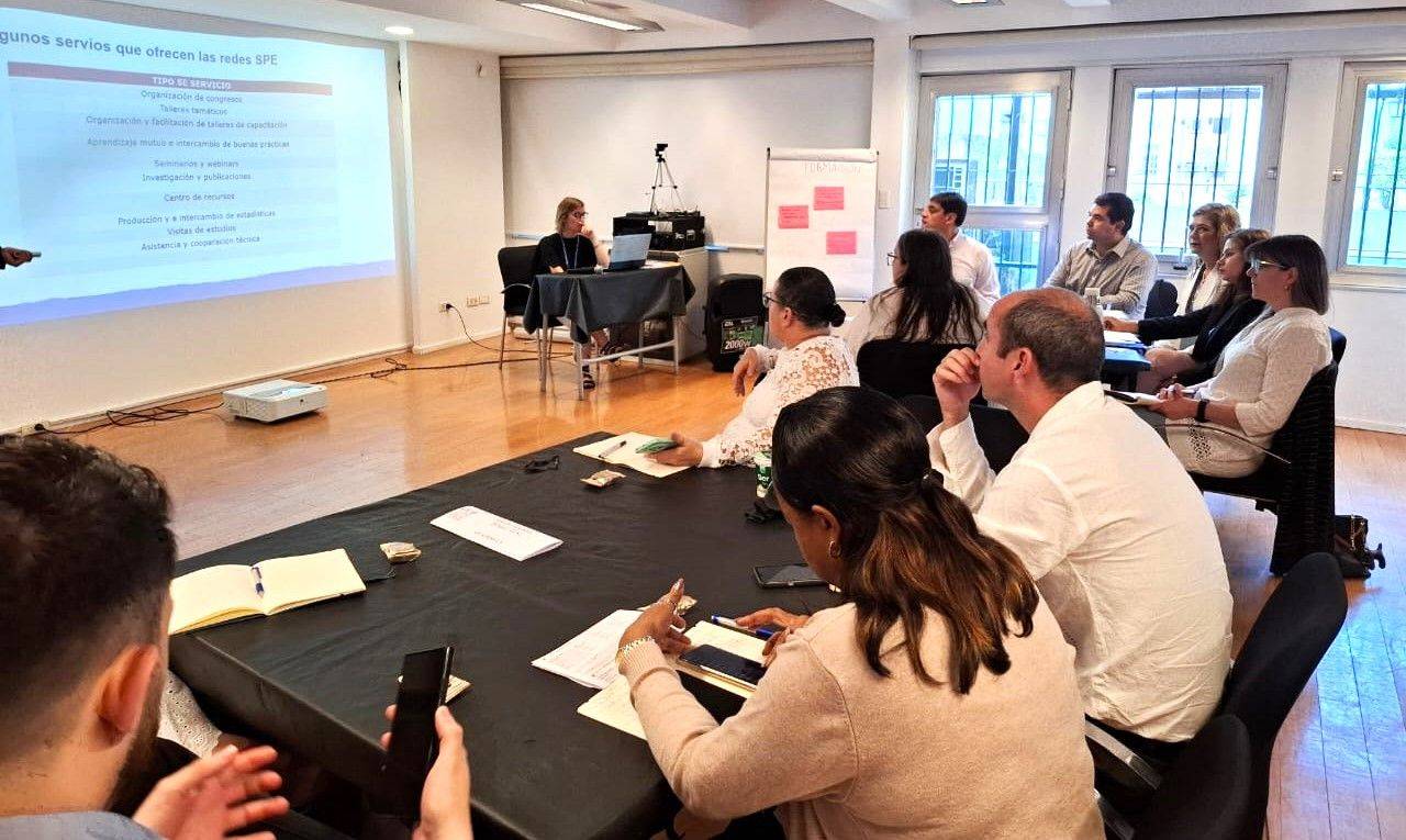 Funcionarios del MTESS se capacitan en gestión eficiente de los servicios públicos de empleo