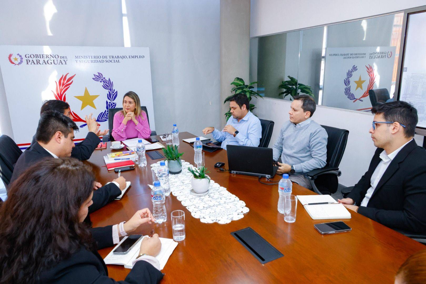 ​Ministerio de Trabajo avanza en agenda conjunta con la CEPAL para impulsar empleo formal e inclusivo