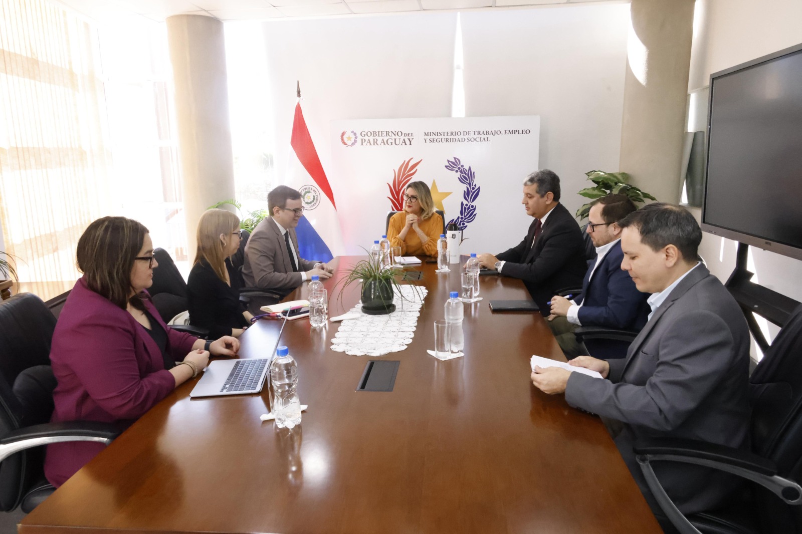 Proyectan mesa técnica para potenciar la conexión entre educación y empleabilidad