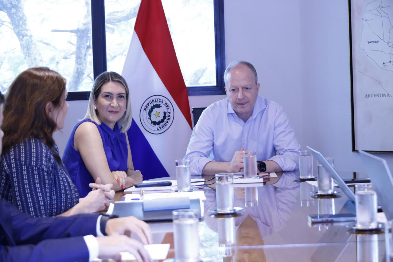 Consejo de Seguridad Social mantuvo primera reunión oficial con la nueva superintendenta de Jubilaciones