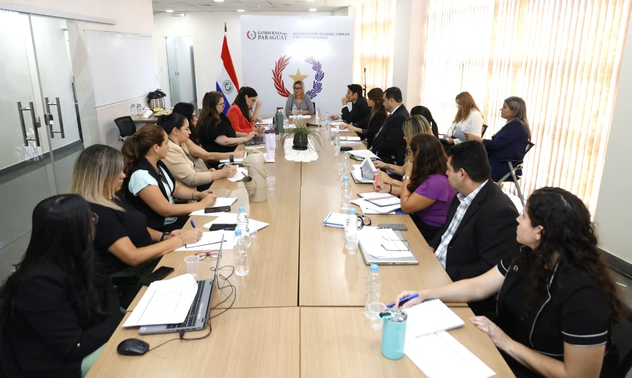 MTESS analiza avances en convenios internacionales de trabajo con foco en la imagen país