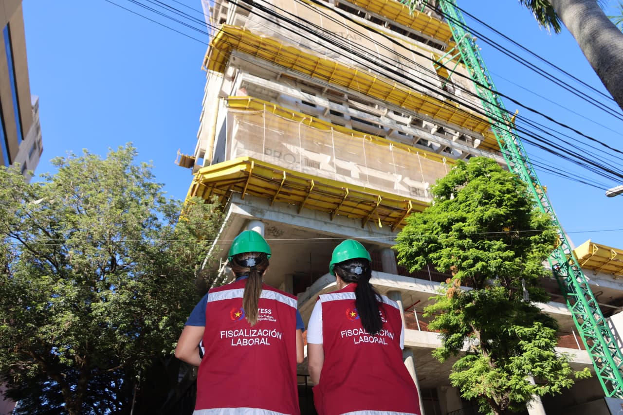 Fiscalización. Obra de construccion.