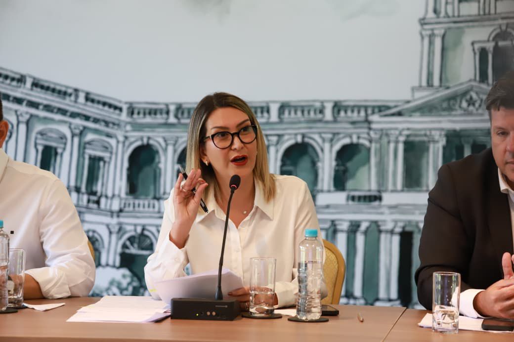 Ministra Mónica Recalde. Crecimiento de la ocupación 2025.