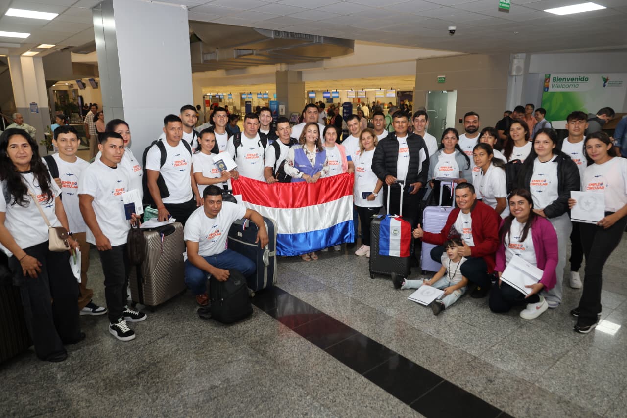 Partió primer contingente de trabajadores para capacitación y empleo circular