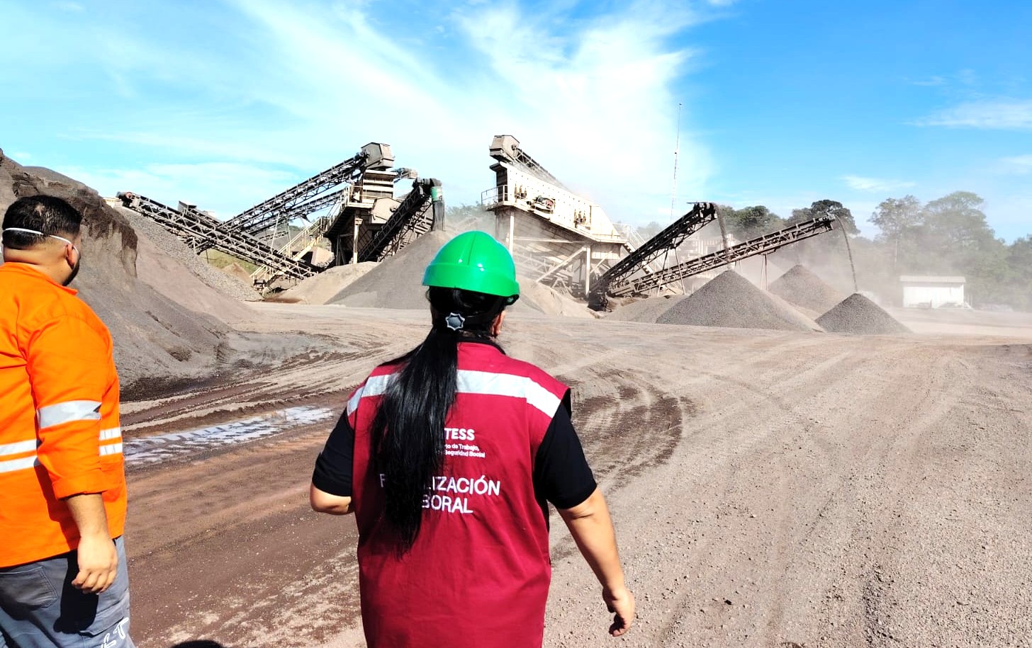 FISCALIZACION TRITURADORA DE PIEDRA