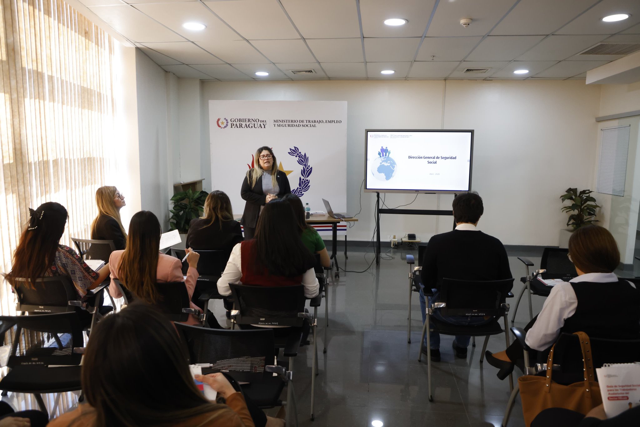 Funcionarios del Ministerio de Trabajo se capacitan en seguridad social
