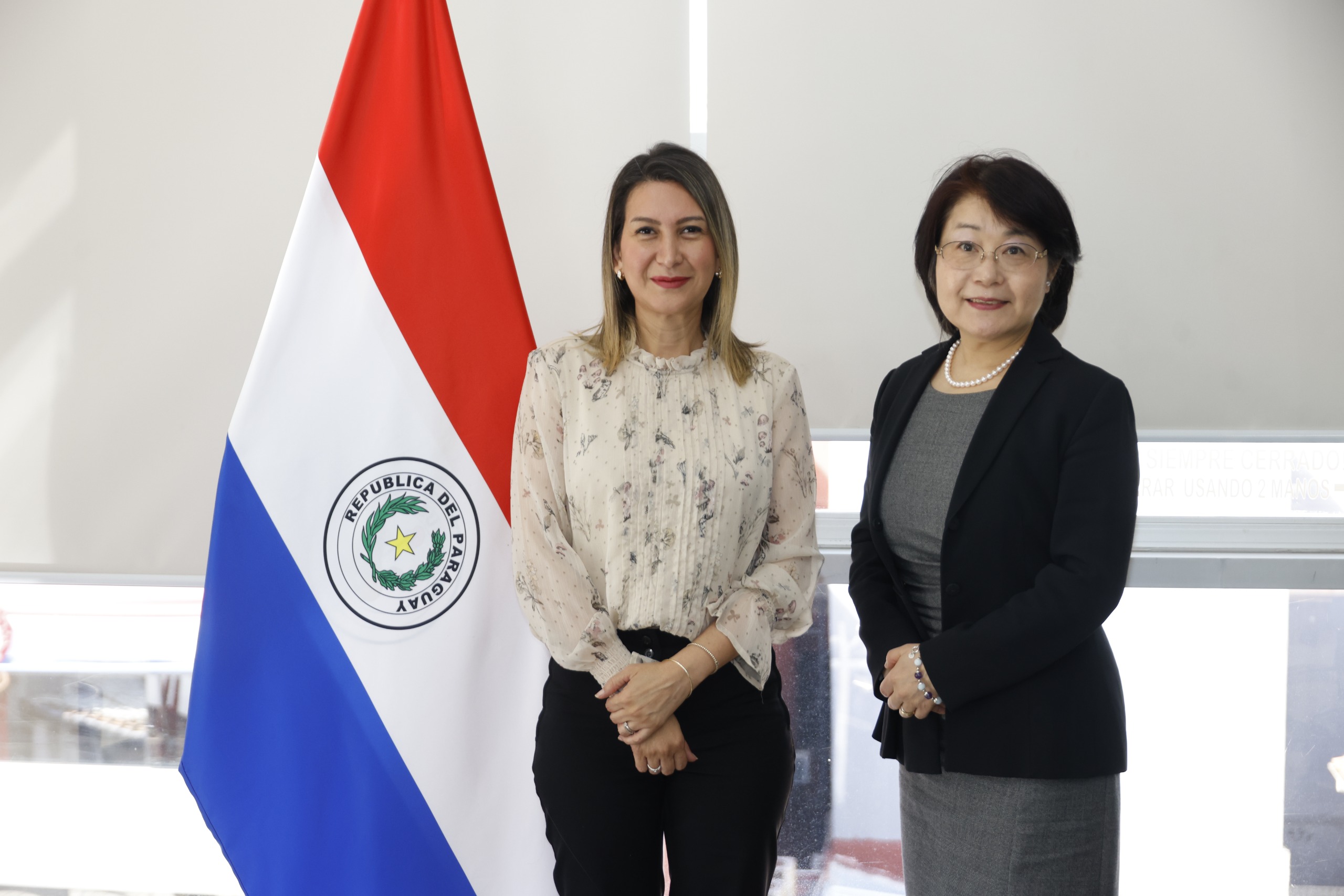 Ministra de Trabajo y directora regional de la OIT.